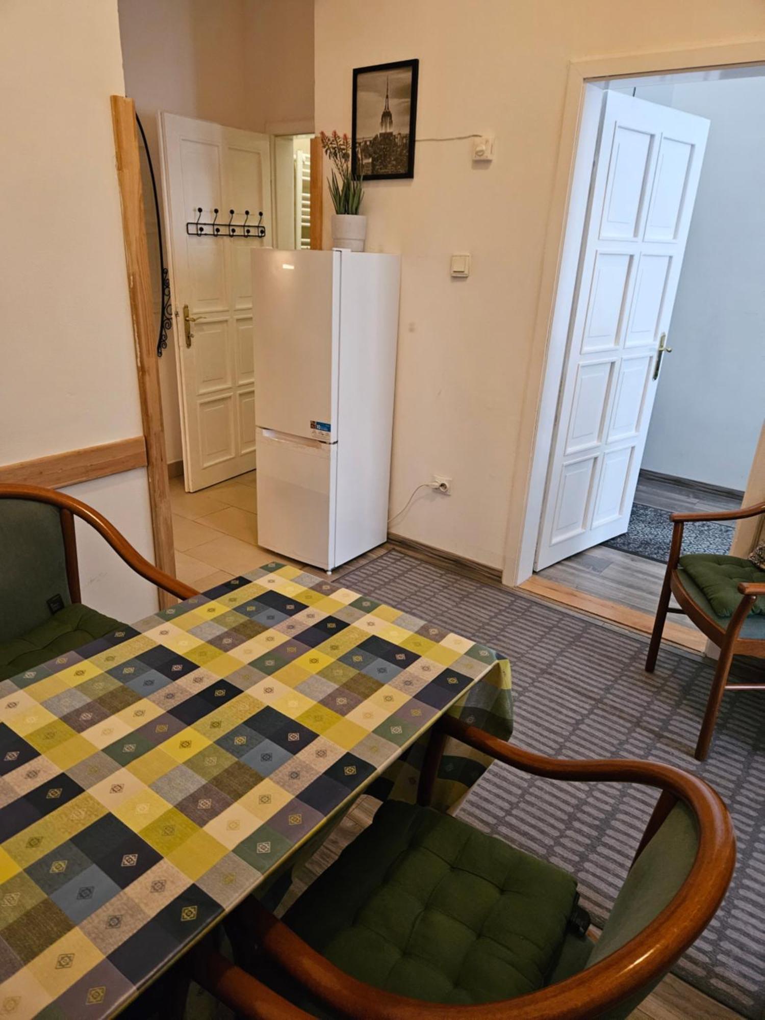 Danubescree Cozy Apartment Boedapest Buitenkant foto